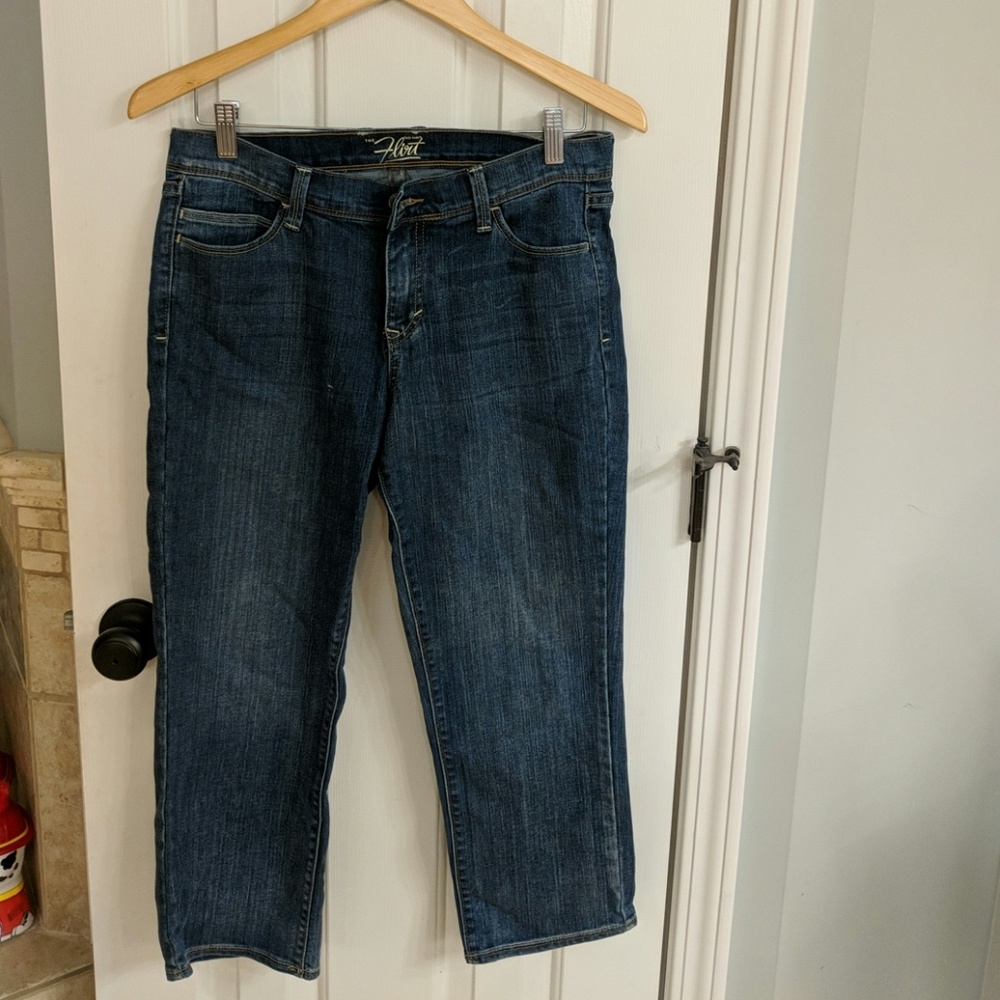 Old navy cropped jeans